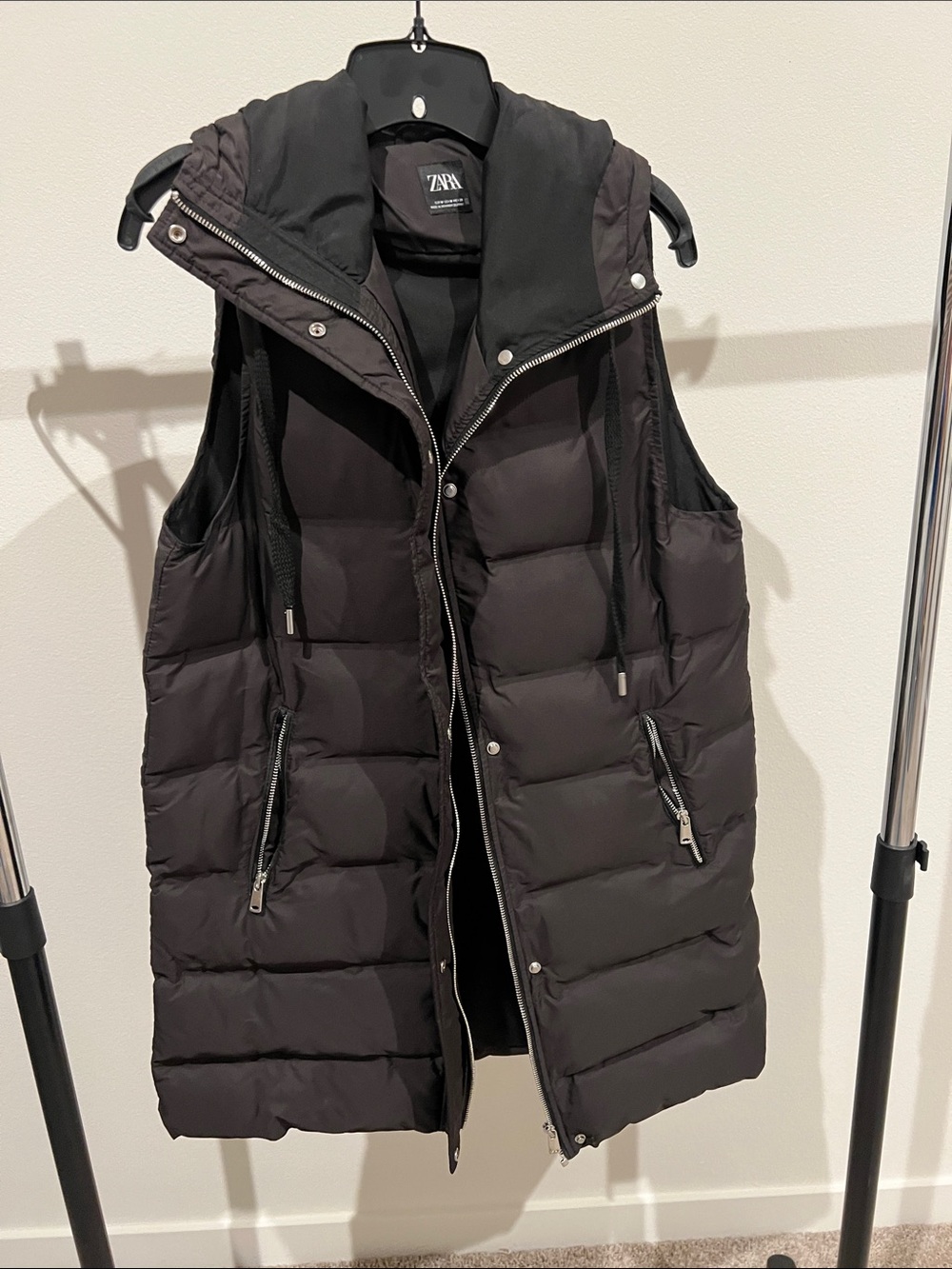Zara Black Quilted Puffer Vest with Hood